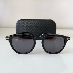 NEW!!! Tom Ford Pax TF816 01A unisex sunglasses Authentic